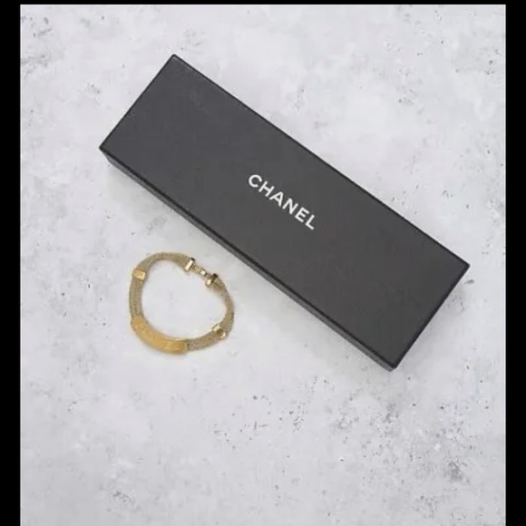 Chanel Logo Bangle Bracelet Womens Made in France Gold Plated Circa 1998 RARE - Picture 9 of 10
